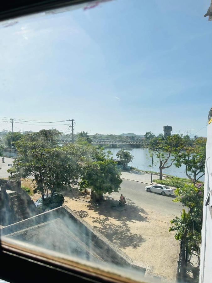 La Nha Homestay Hue Exterior foto